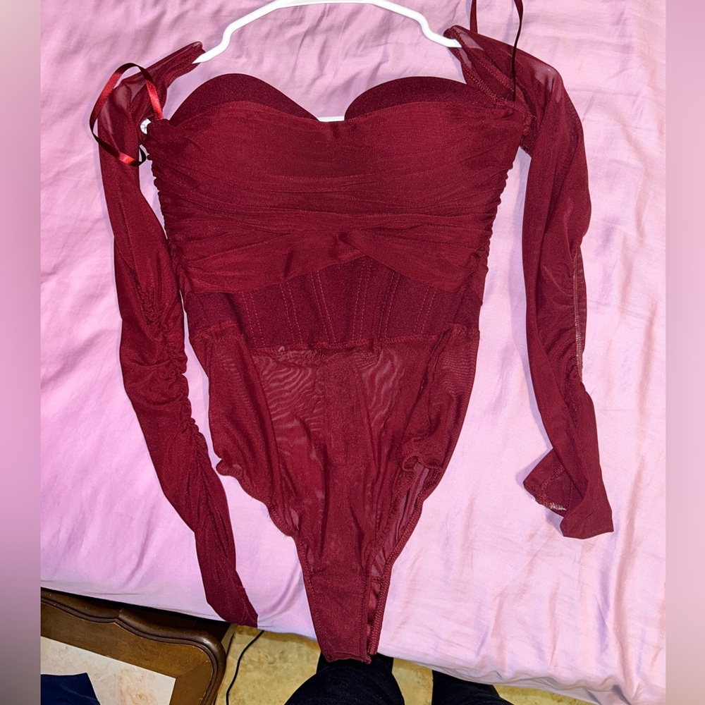 Red Windsor body suit